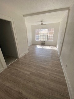 Floor plan for 2 beds, 1 bath, 1300 sqft